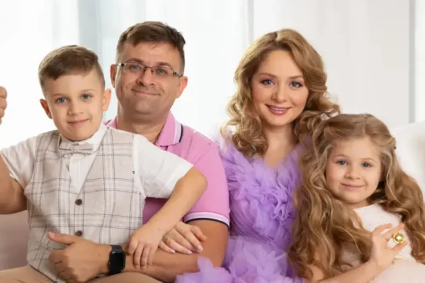 diana and roma net worth